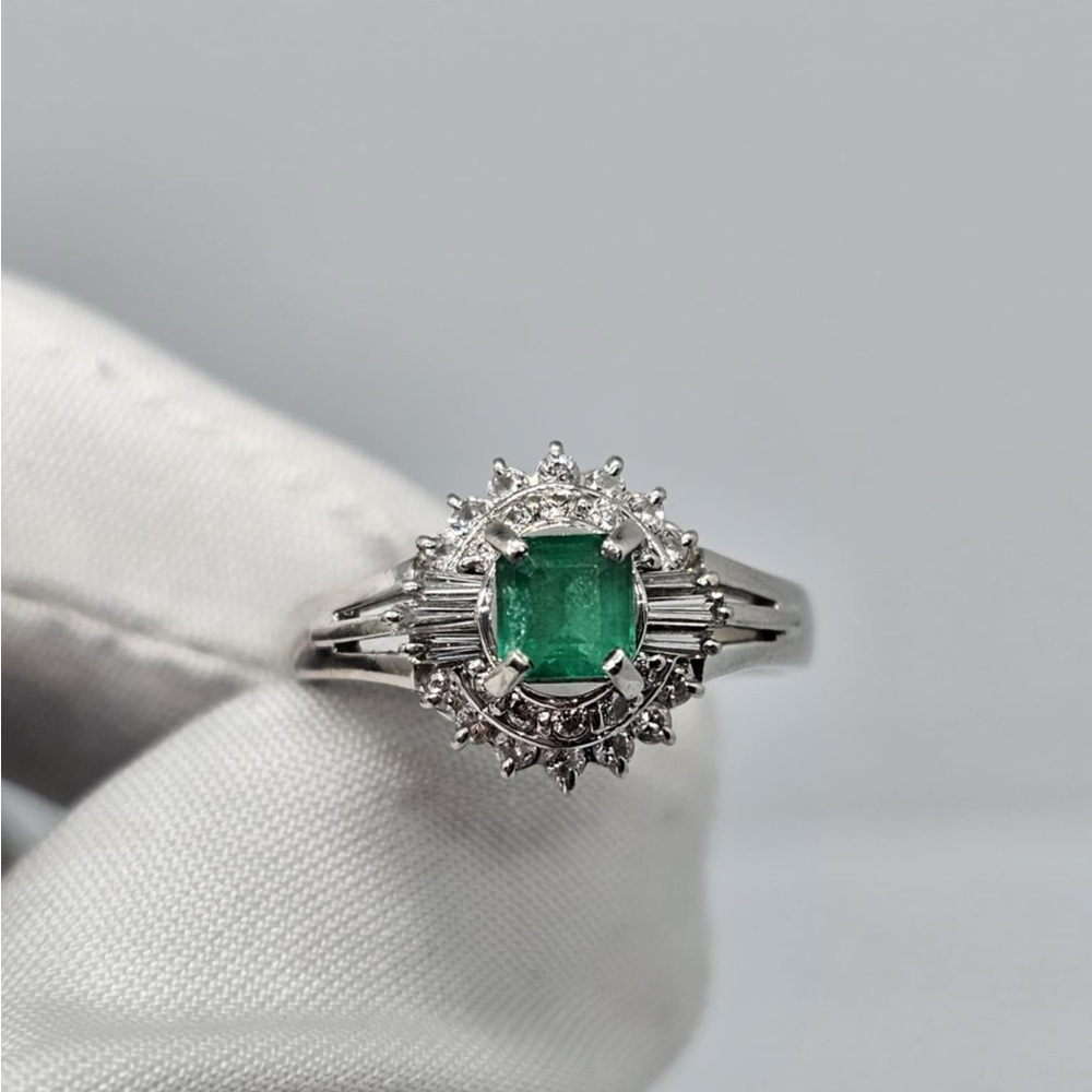 Emerald Diamond Platinum Ring